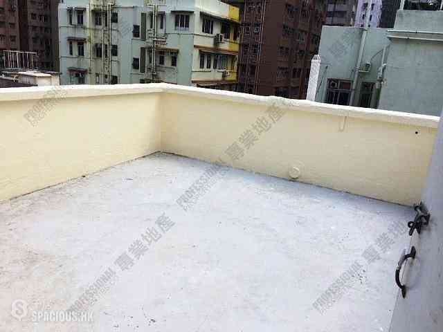 Poho - 176-178, Hollywood Road 03