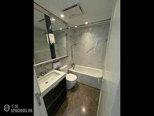Tseung Kwan O - Monterey Block 7B 05
