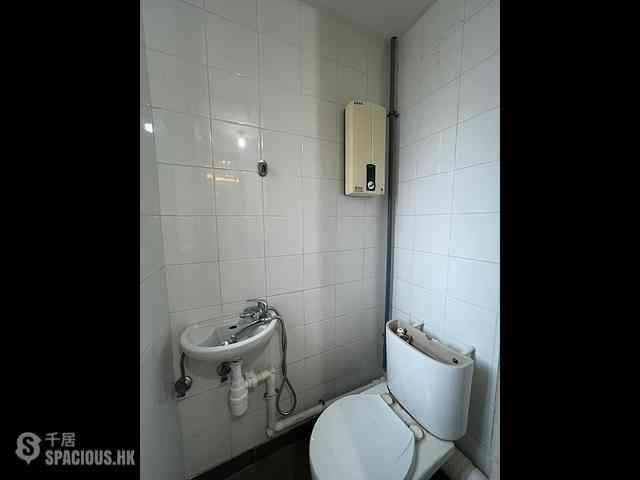 Tseung Kwan O - The Wings II Block 1B 12