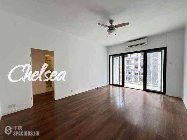 Mid Levels Central - Donnell Court 01