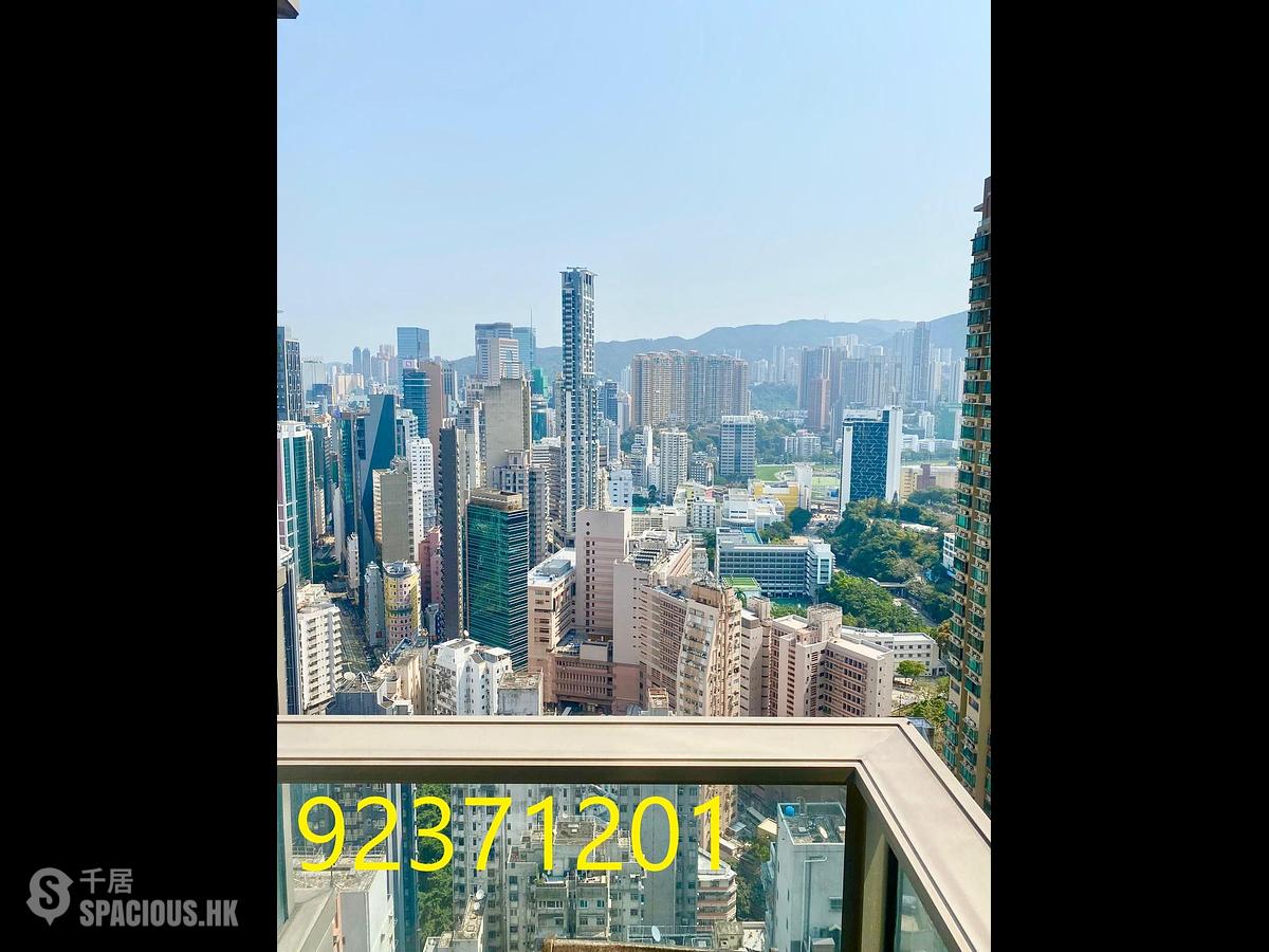 Wan Chai - The Avenue 01
