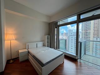 Wan Chai - The Avenue Phase 2 Block 3 07