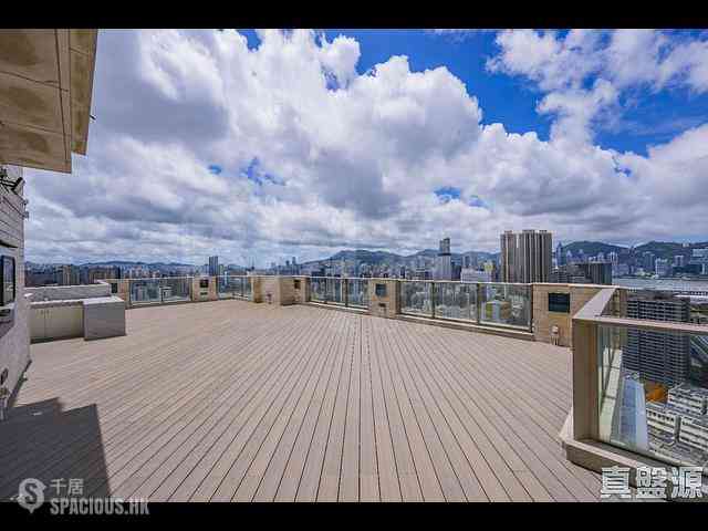 Yau Ma Tei - The Coronation Tower 7 05