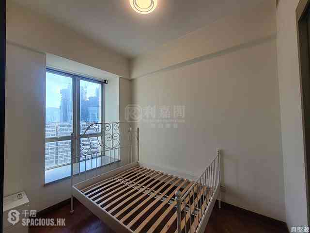 Yau Ma Tei - The Coronation Tower 7 12