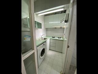 Shek Tong Tsui - Kwan Yick Building Phase 2 04