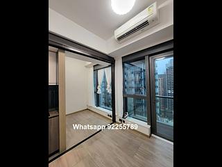 Sai Ying Pun - Two・Artlane 04