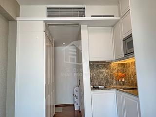 Shek Tong Tsui - One South Lane 17