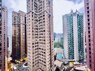 Mid Levels Central - Roc Ye Court 06