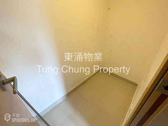 Tung Chung - The Visionary Tower 2 07