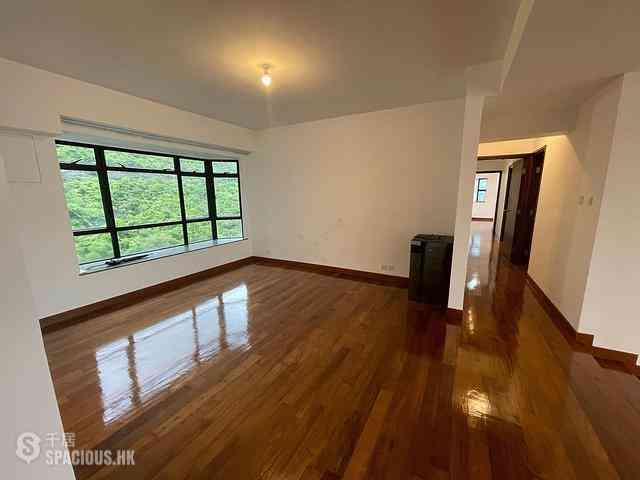 Repulse Bay - Grand Garden Block 1 02