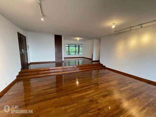 Repulse Bay - Grand Garden Block 1 05