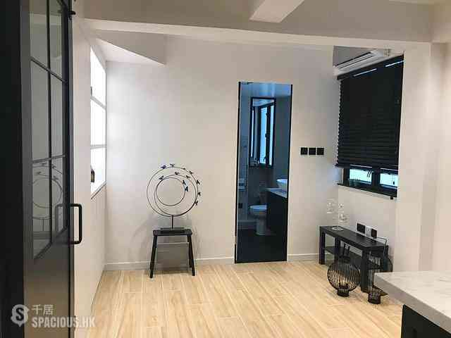 Sheung Wan - 142-146, Bonham Strand 01