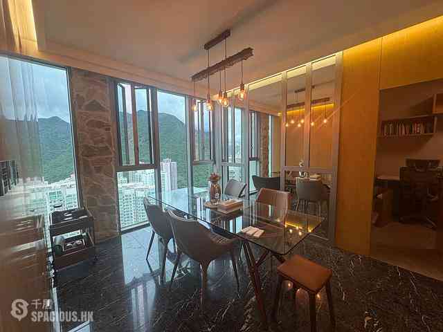 Tung Chung - Tung Chung Crescent Phase 2 Block 9 01