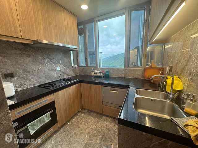 Tung Chung - Tung Chung Crescent Phase 2 Block 9 13