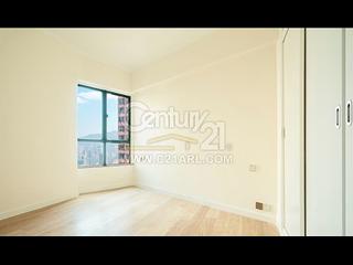 Mid Levels Central - Hillsborough Court Block 4 04