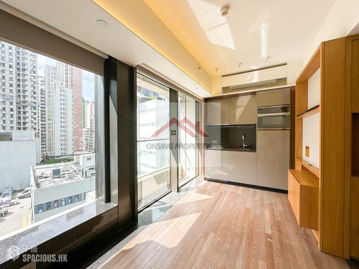 跑马地 - Eight Kwai Fong Happy Valley 01