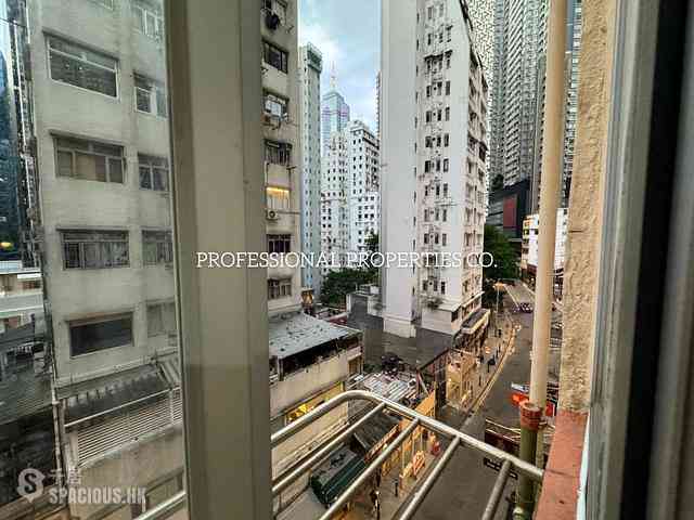 Poho - 152-154, Hollywood Road 08