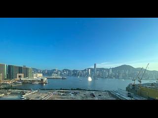 西九龍 - 君臨天下1座 04