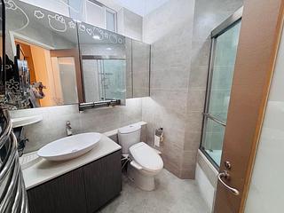 West Kowloon - Sorrento 05