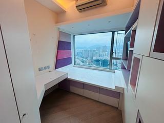 West Kowloon - Sorrento 06