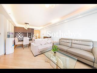 Mid Levels Central - Robinson Place 02