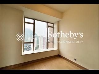 Kennedy Town - Cadogan 09