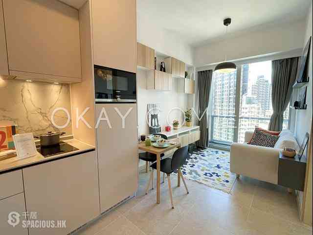 Sai Ying Pun - No.8 Hing Hon Road (Resiglow-Bonham) 01