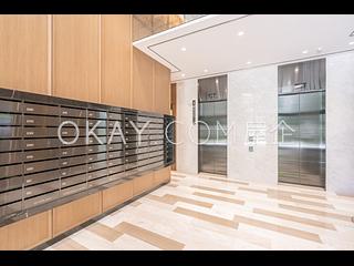 Sai Ying Pun - No.8 Hing Hon Road (Resiglow-Bonham) 14