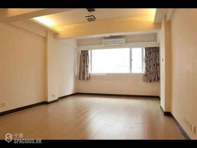 Wan Chai - Man Hee Mansion 01