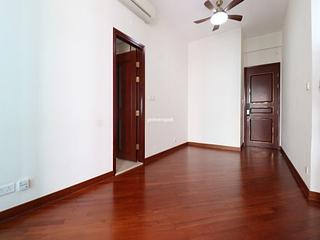 Wan Chai - The Avenue Phase 2 08