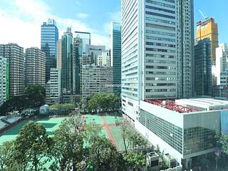 Wan Chai - The Avenue Phase 2 09