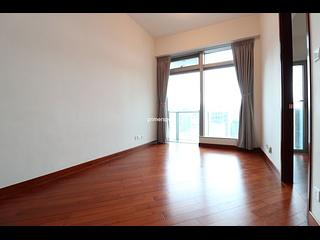 Wan Chai - The Avenue Phase 2 03