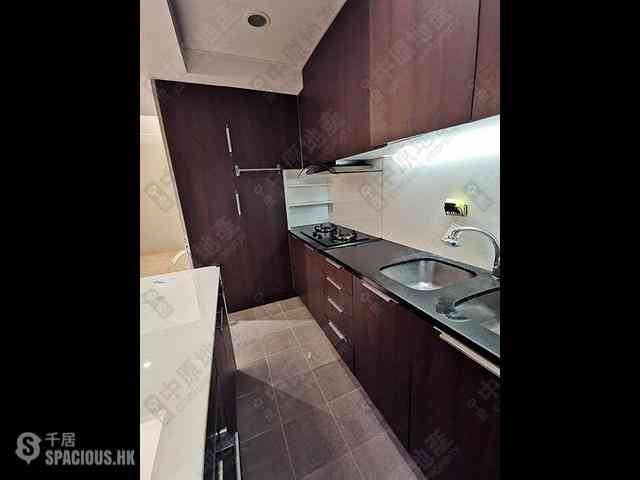 Sai Ying Pun - Rhine Court Block C 01