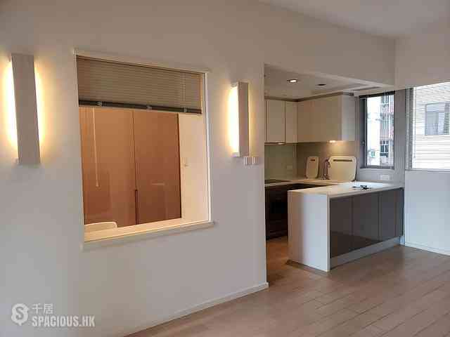 Mid Levels Central - Soho 38 01