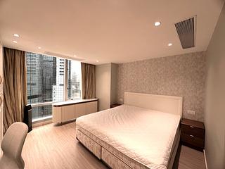Wan Chai - Convention Plaza Apartments 03
