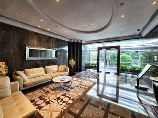 Wan Chai - Convention Plaza Apartments 18