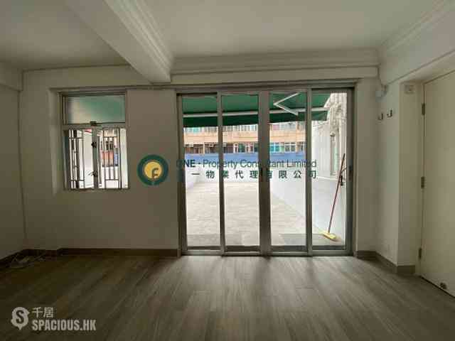 Kennedy Town - Kam Ho Court 02