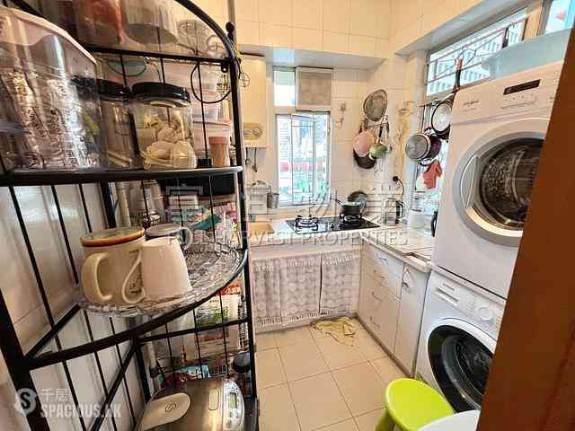 Wan Chai - 50-52, Morrison Hill Road 12