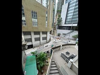 Mid Levels Central - Windsor Court 03