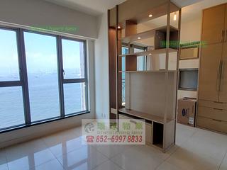 Kennedy Town - The Merton Tower 3 12