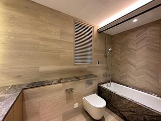 Repulse Bay - Fortuna Court 03