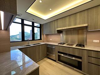 Repulse Bay - Fortuna Court 10