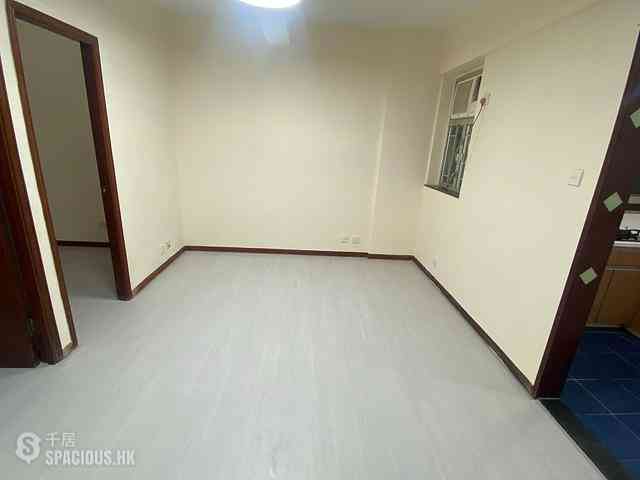 Causeway Bay - Wing Wah Building 03