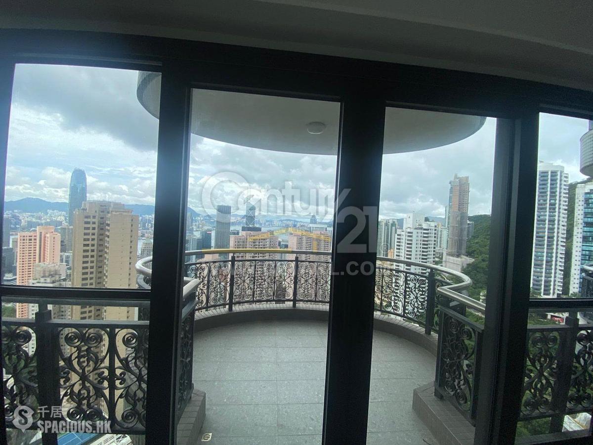 Mid Levels Central - Clovelly Court Block 1 01