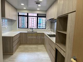 Mid Levels Central - Clovelly Court Block 1 07