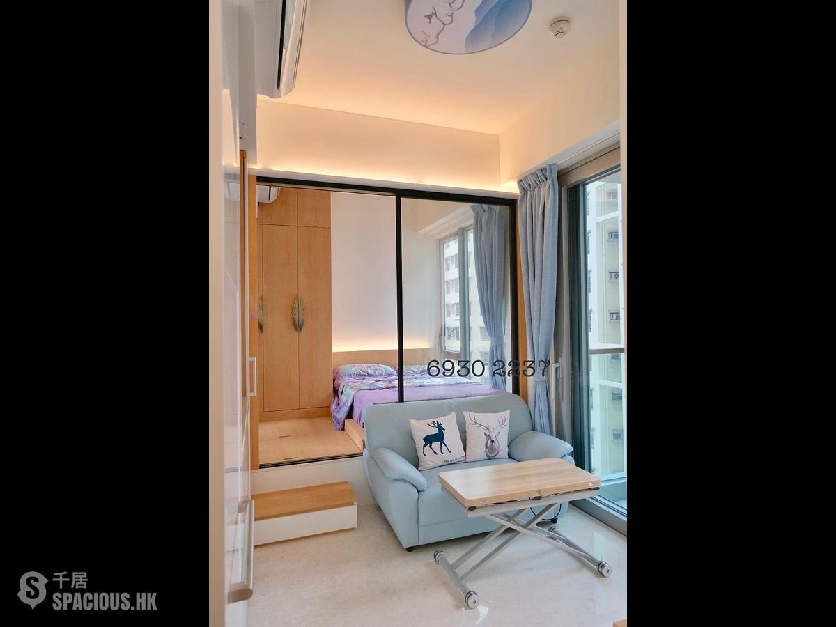 Sai Ying Pun - 63, Pokfulam 01