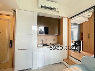 Sai Ying Pun - 63, Pokfulam 08