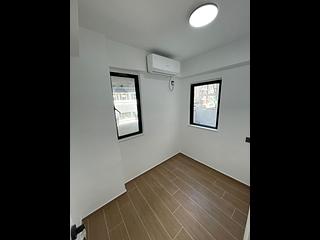 Tai Kok Tsui - Fu Tor Loy Sun Chuen Stage 2 Fu Tong Building (Block 2) 04