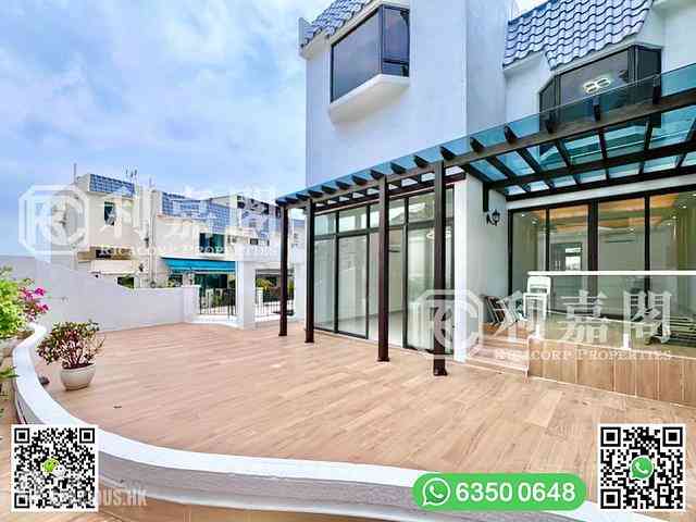 Clear Water Bay - Billows Villa 02