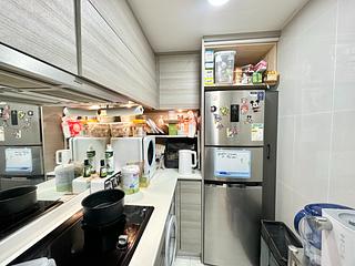 Tung Chung - The Visionary Tower 10 07